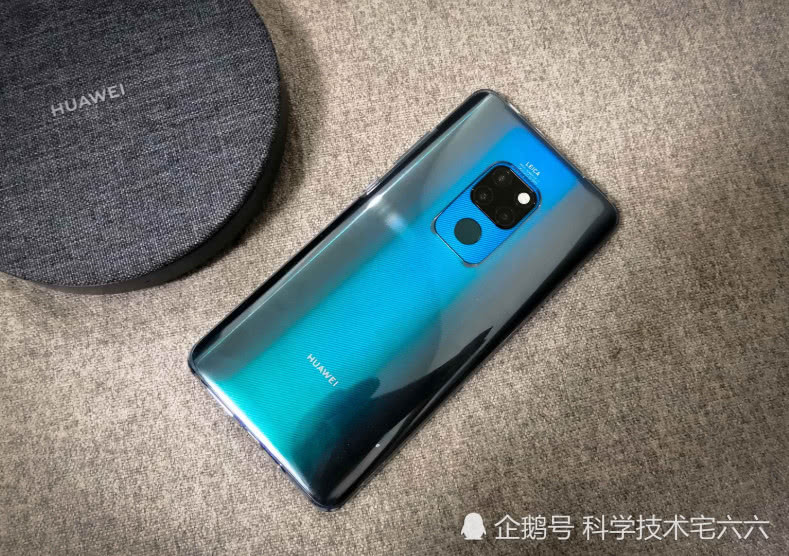 力壓華為、OPPO和小米，這家手機廠商上月銷量第一！