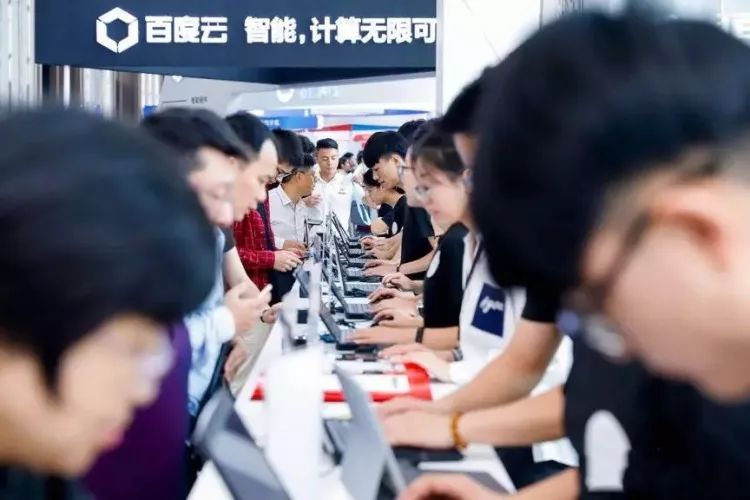 BAT的云頂之戰